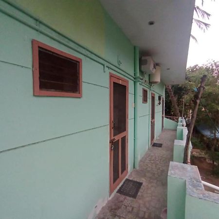 Sri Shankaraa Guest House Tiruvannāmalai エクステリア 写真