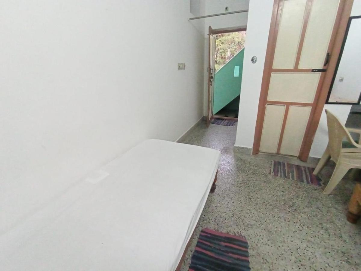 Sri Shankaraa Guest House Tiruvannāmalai エクステリア 写真