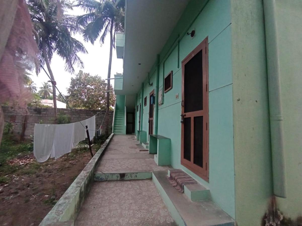 Sri Shankaraa Guest House Tiruvannāmalai エクステリア 写真