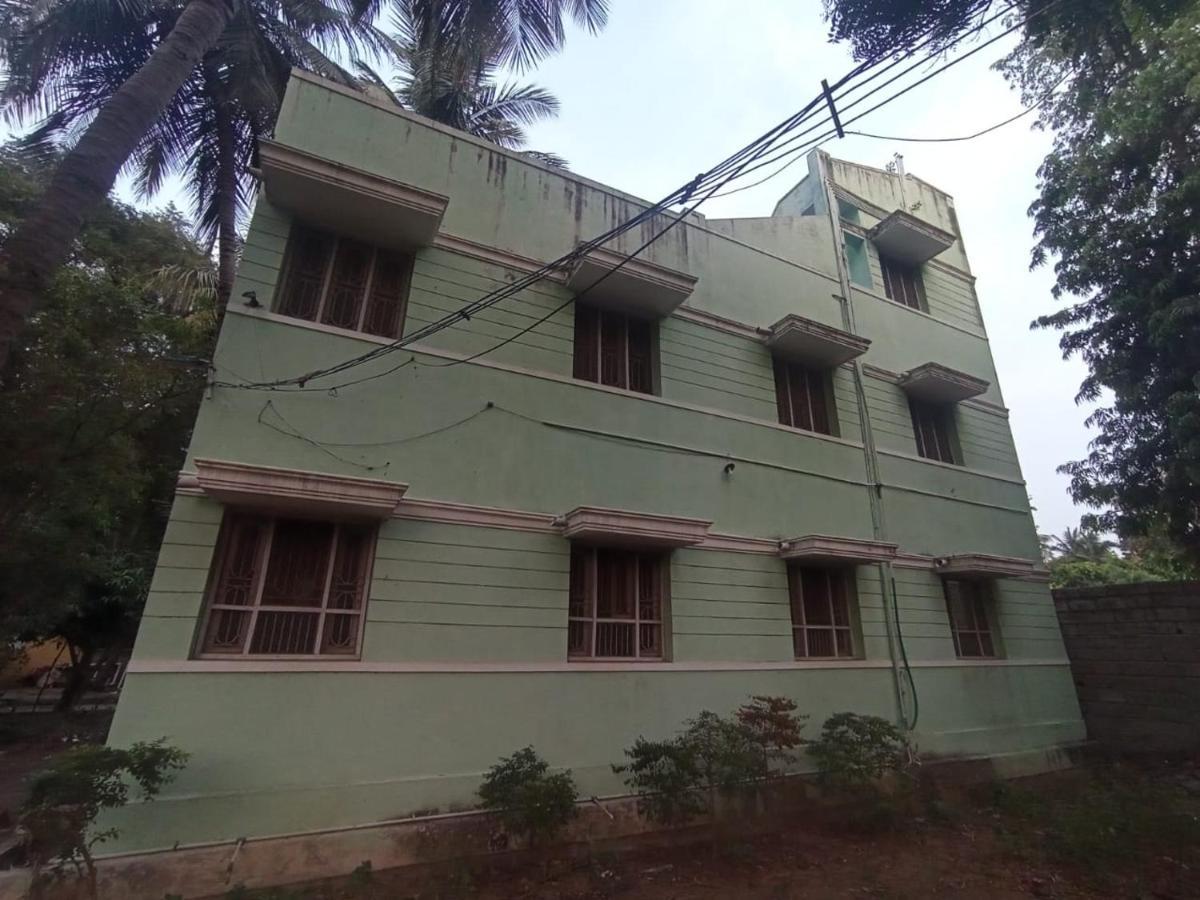 Sri Shankaraa Guest House Tiruvannāmalai エクステリア 写真